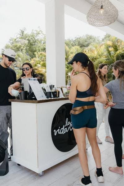 La Vida Café cart serving customers